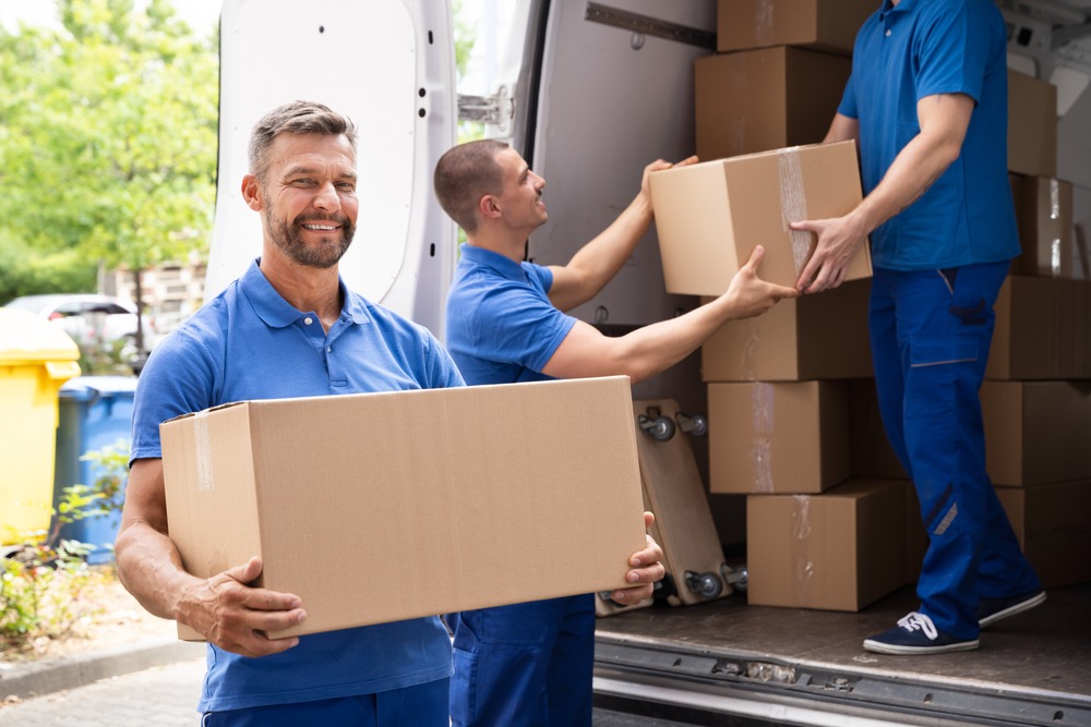expert moving services in florida city